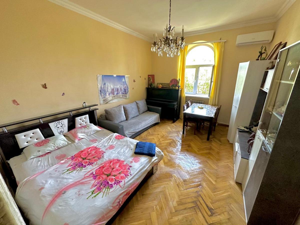 Karson Family Hostel & Guest House Jerevan Eksteriør billede